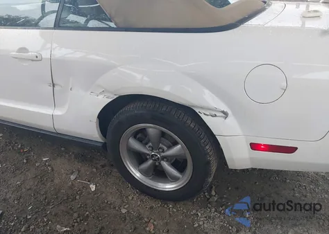 2006 Ford Mustang V6 из США, поврежденный, VIN 1ZVFT84N665255606